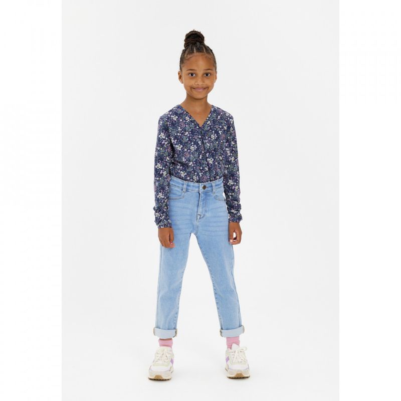 The New Daliah mom fit jeans light blue